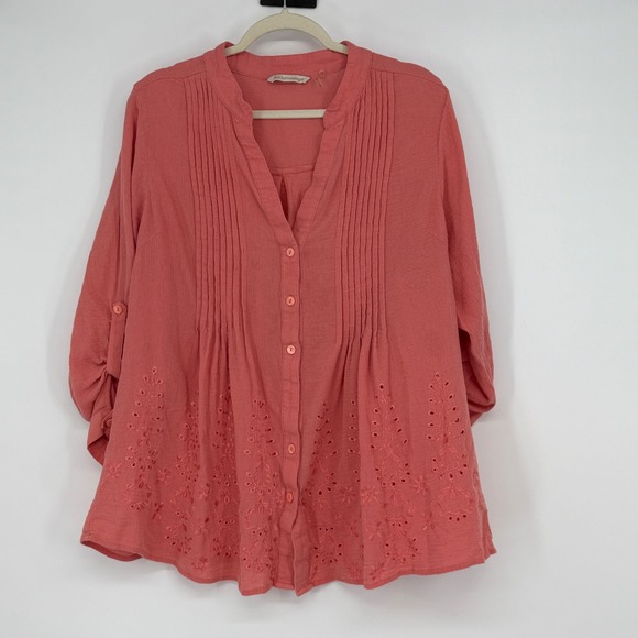 Soft Surroundings Tops - Soft Surroundings Coral Pintuck Embroidered Tunic Blouse 1X Roll Tab